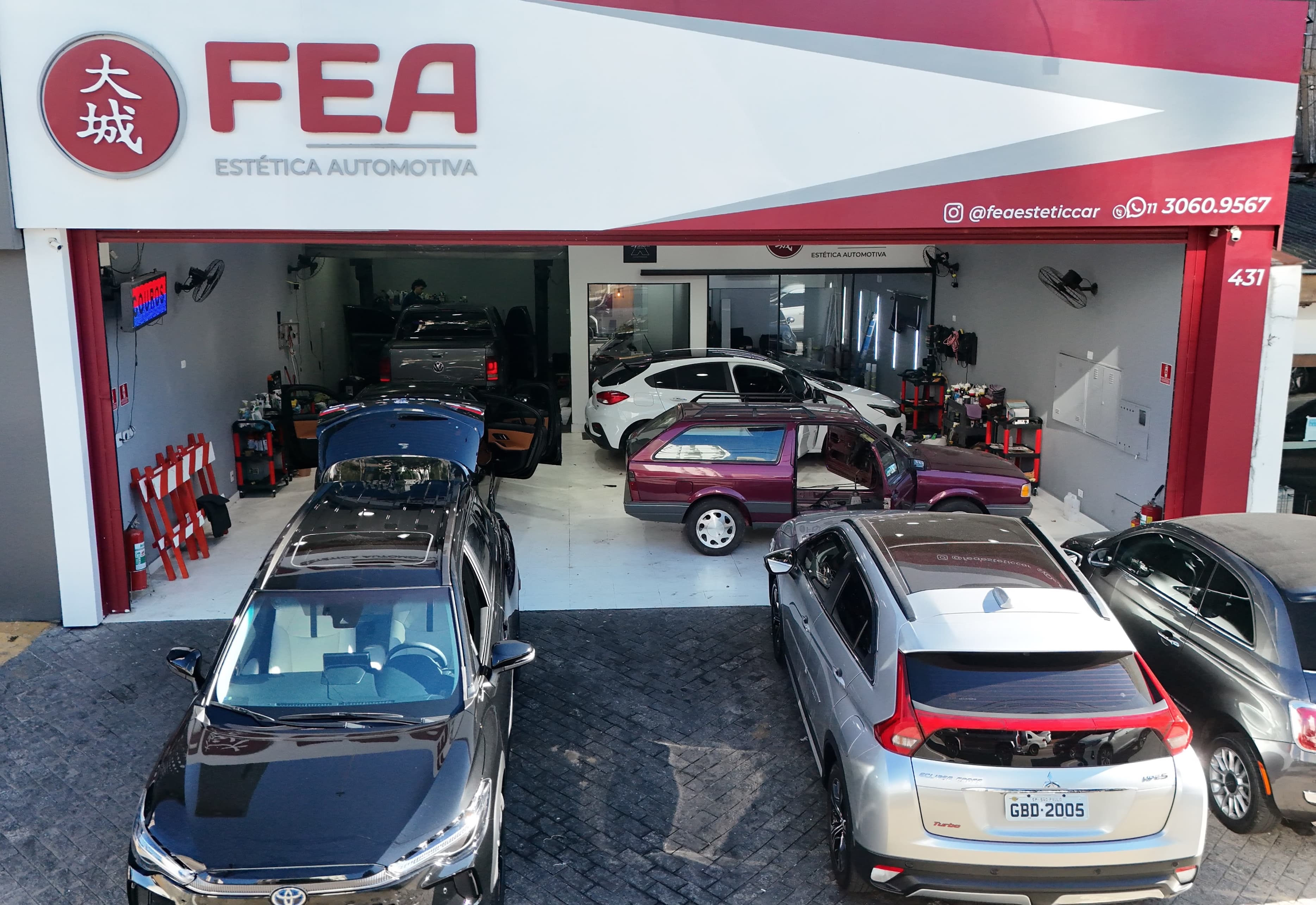 Fachada da FEA Estética Automotiva em Pinheiros, São Paulo